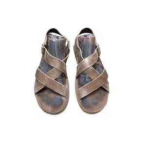 Chaco Women's 6 Brown Leather Criss-Cross Strap Sandals Adjustable Buckle Closur